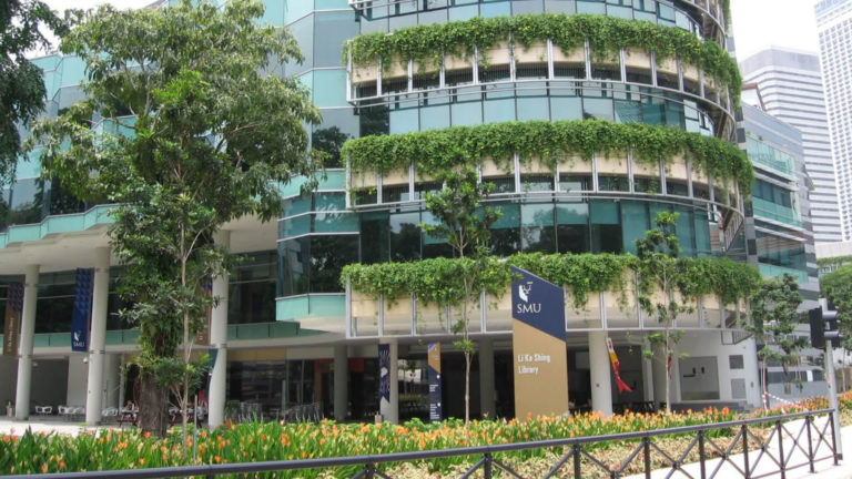 national university of singapore mba tuition fees